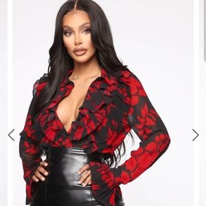 Noticing You Floral Button Down Top - Black/Red